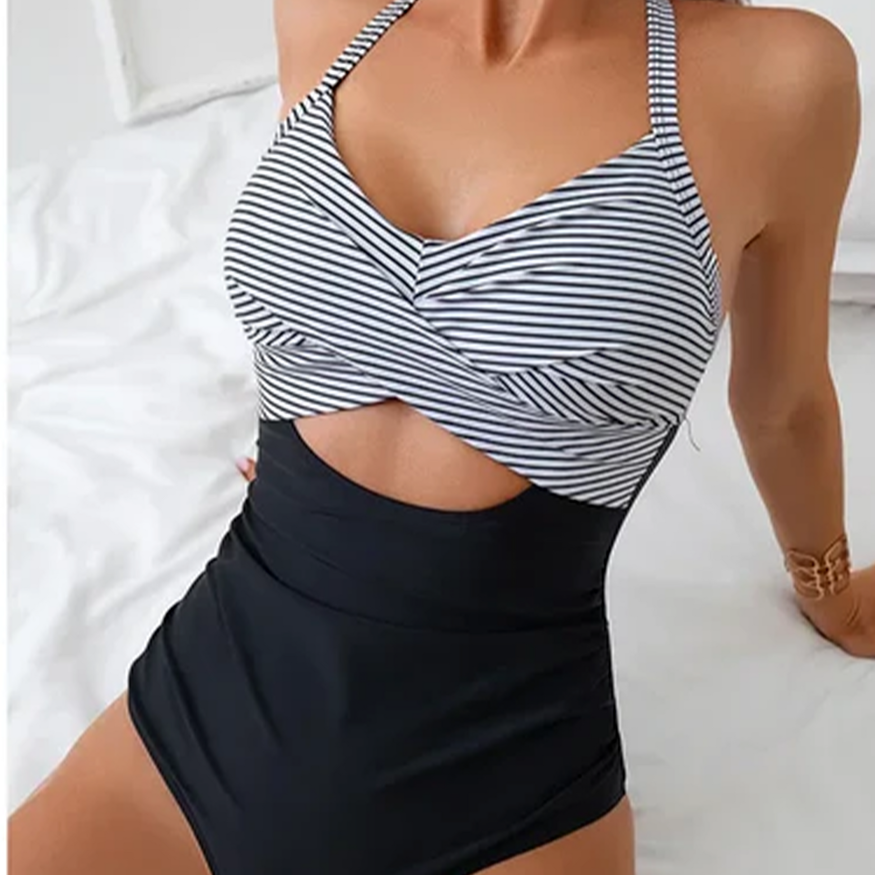 Maiô Litoriane Mare Serena - Beleza Clássica em Harmonia