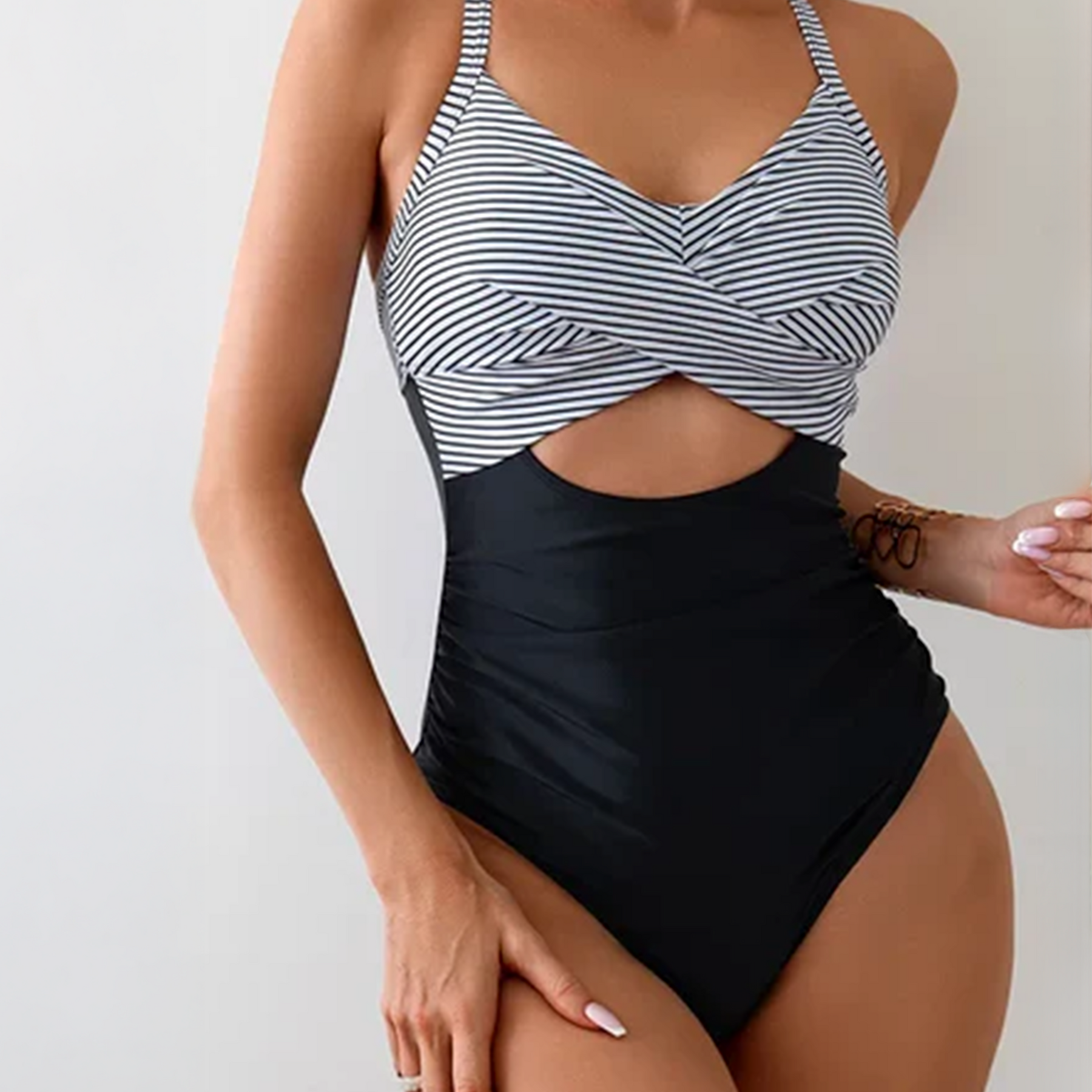 Maiô Litoriane Mare Serena - Beleza Clássica em Harmonia