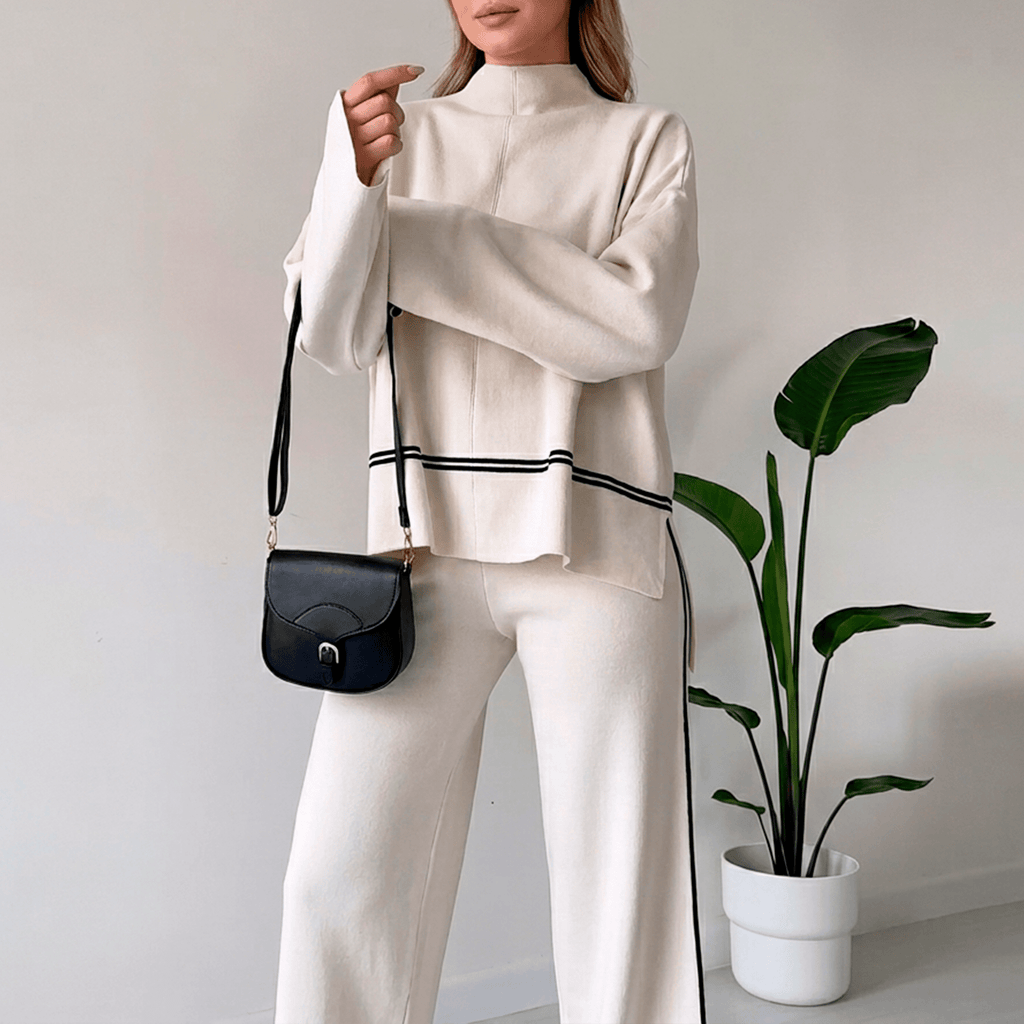 Conjunto de Tricô Feminino Noir Line Litoriane - Suéter Mullet Gola Alta + Calça Cintura Alta - Conjunto de Tricô Feminino Noir Line Litoriane
