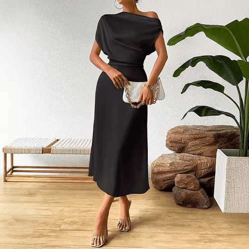 Vestido Acetinado Bruma Litoriane - Modelagem Acinturada, Toque Sedoso, Manga Curta Fluida - Vestido Acetinado Bruma Litoriane