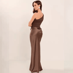 Vestido Longo Oblique Muse Litoriane - Ombro Único, Decote Diagonal, Cintura Império - Vestido Longo Oblique Muse Litoriane